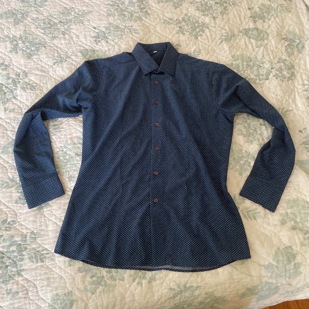 State and liberty blue with white polkadot dress shirt sz. Large like new
